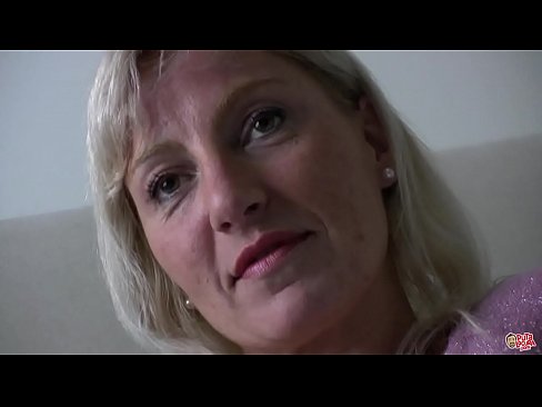 ❤️ Leej niam peb txhua tus fucked ... Poj niam, coj koj tus kheej! Sex video  ntawm hmn.superpornpics.ru%  ❌️ Ib